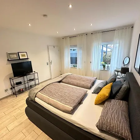 Xantener Heeser Weg *